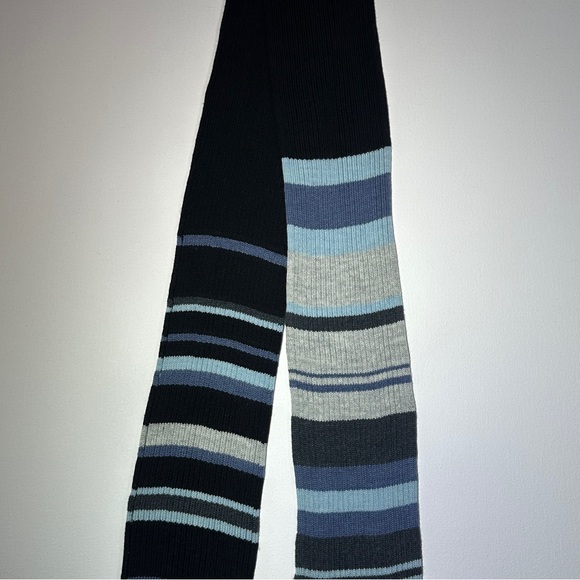 Smartwool Merino Striped Knit Scarf in Gray Black - Picture 7 of 11
